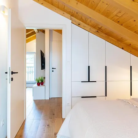 Holiday home Gorgeous In Sinj
