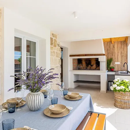 Gorgeous In With Kitchen *
