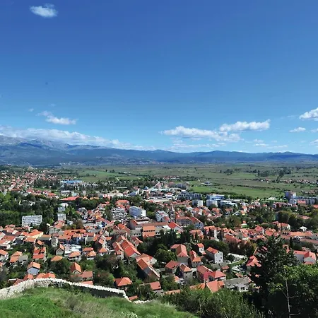 Holiday home Gorgeous In Sinj
